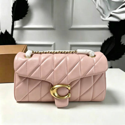 CHANEL 
HIGH QUALITY  
WITH  BOX  
130 dhs💓

Zain295
♥️♥️♥️