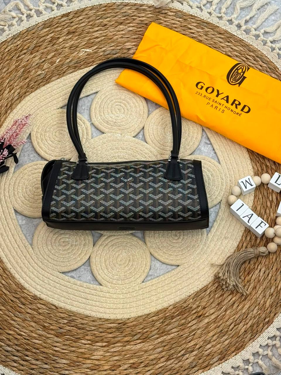 Goyard 
Master❣️❣️
30Cm Good Quality 
290 dhs🇦🇪🇦🇪

Zain131
♥️♥️♥️