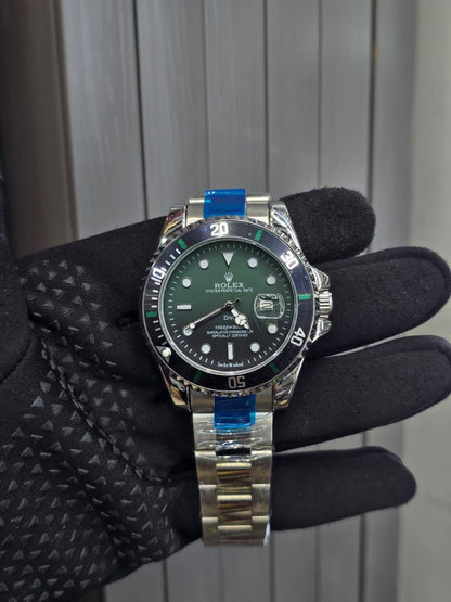 Rolex Men
65 dhs🪙🌨️
*Battery*

Zain29
♥️♥️♥️