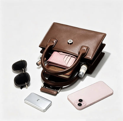 ARMANI  

COPY ONE 
WITH BOX
115 dhs🇦🇪🇦🇪

Zain39
♥️♥️♥️