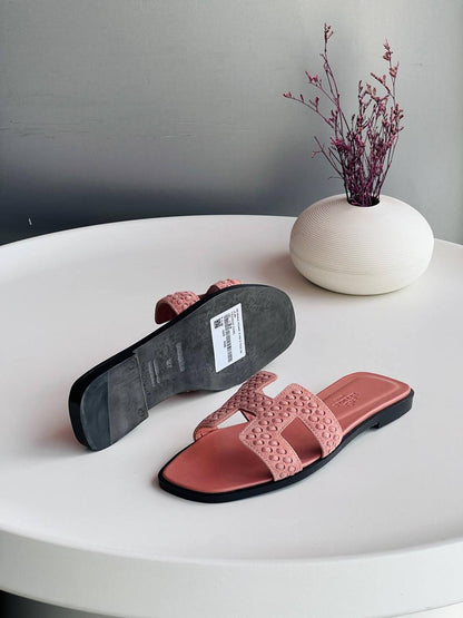 Hermes ✨🖤💚
Size 36-41*
_Super master high quality_🪡
450 dhs💓

Zain176
♥️♥️♥️