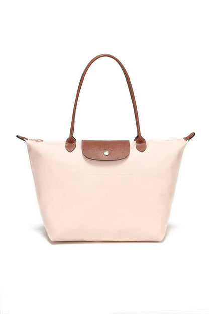 Longchamp
BIG
70 dhs❣️
size 46×19×30cm
Medium
60 dhs❣️
size 36×24×14cm
SMALL
50 dhs❣️
size 20×8.5×14cm

Zain41
♥️♥️♥️