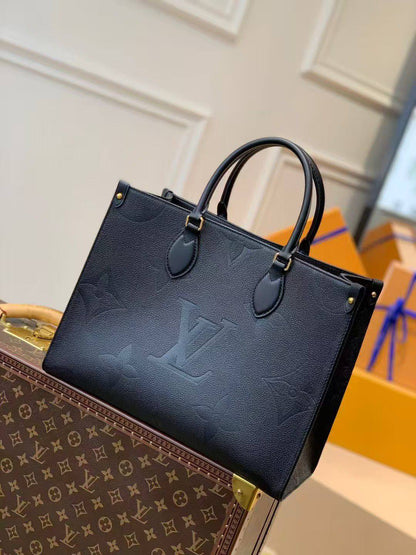 *Lv OnTheGo MM✅*
*Size 35 cm*
For Price 👇 WTSP Text Zain 0568585901

Zain274
♥️♥️♥️