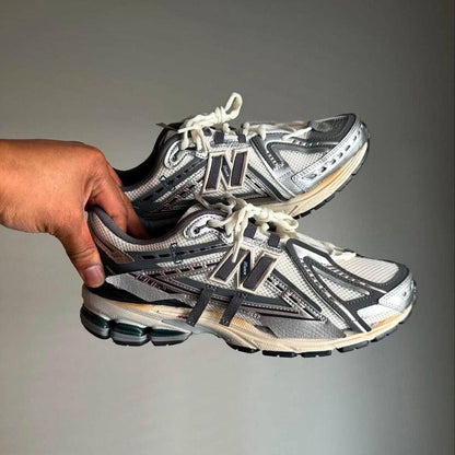 New Balance 1906A "Tech Explosion"💥
40-45 AVAILABLE 
250 dhs✅

Zain242
♥️♥️♥️