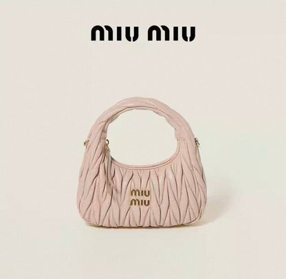 Miu Miu
95 dhs✅
size：20cm
High-quality 

with box
🎁🎁🎁

Zain35
♥️♥️♥️