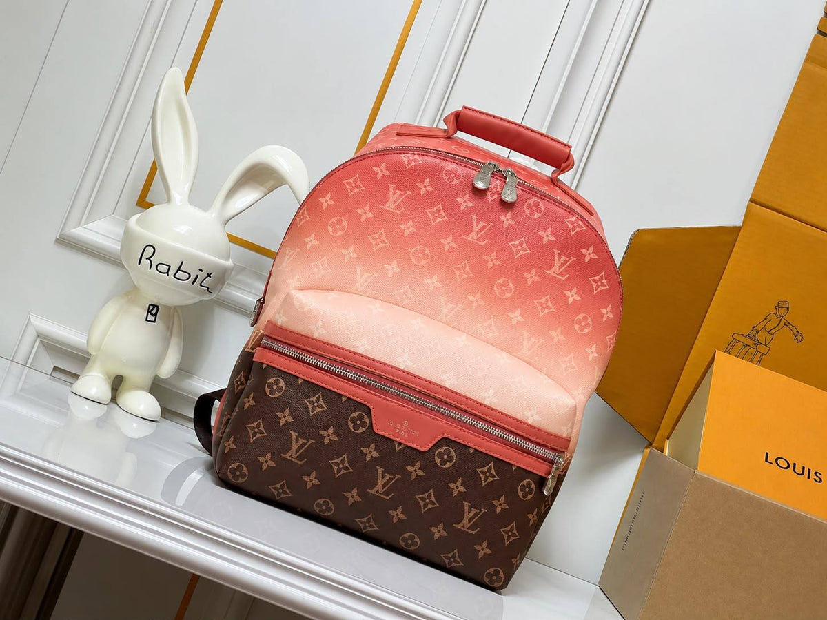 LV

BACKPACK 
COPY ONE 

NEW CAME 
275 dhs🇦🇪🇦🇪

Zain39
Zain17
Zain295
♥️♥️♥️