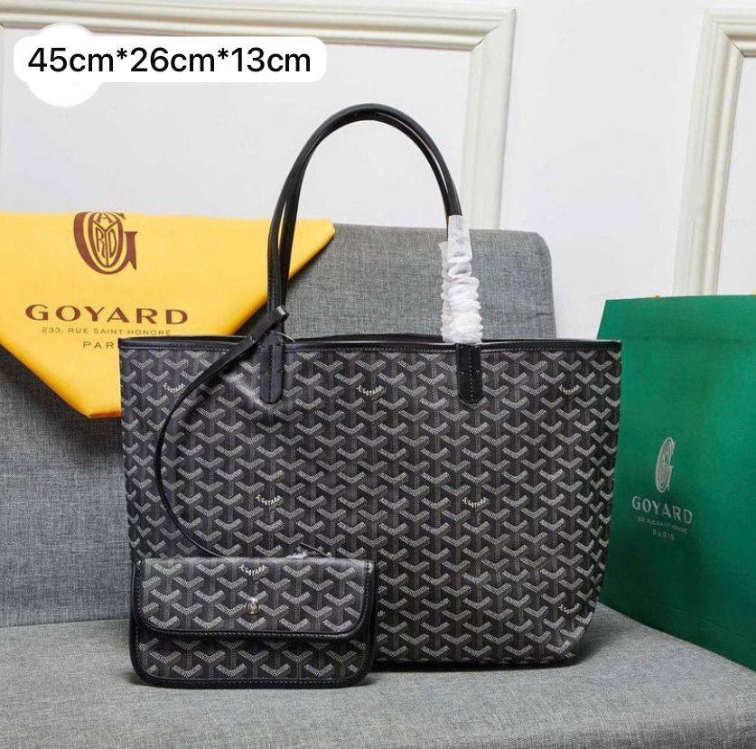 Goyard 
45cm*26cm*13cm
95 dhs✅

with box
🎁🎁🎁

Zain72
♥️♥️♥️