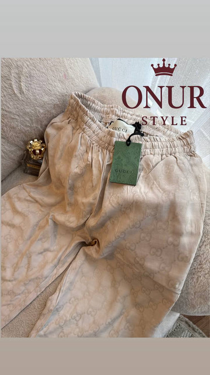 Gucci pants

120 dhs

Sizes available 

ONUR Style store

اطلبوها من الوتس المثبت في الأعلى👆🏻👆🏻

تواصلو معنا 👈🏻 Zain 
For order WhatsApp pinned 👆🏻

♥️♥️♥️