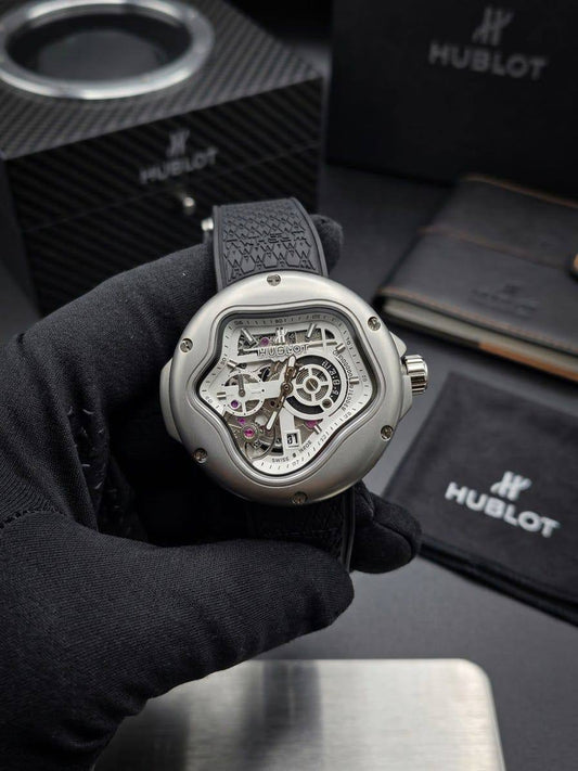 Hublot for mens
65 dhs💓

Zain29
♥️♥️♥️