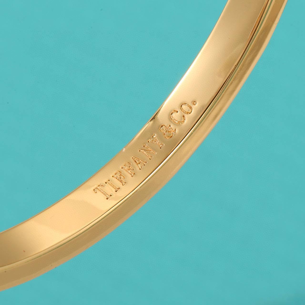 Tiffany  🦋
Bangle❤️‍🔥
Master quality 💯

With normal boxes 📦 
50 dhs🪙

With master box 🗃️ 
75 dhs🪙

Zain216
♥️♥️♥️