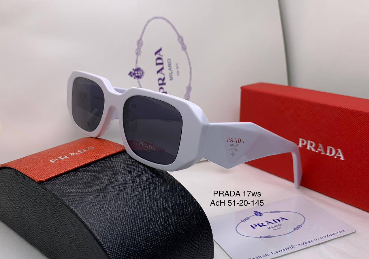 Prada
Super master quality 
190 dhs💓

Zain126
♥️♥️♥️