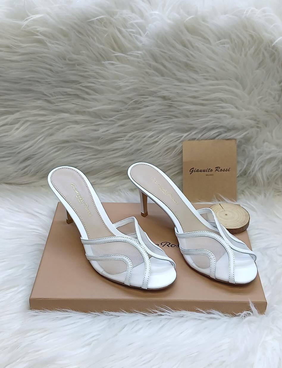 GianVito Rossi
QUALITY…master🤗
SIZE  ……… 36-42🥳
350 dhs✅

Zain119
♥️♥️♥️
