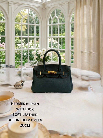 Hermes ʙᴇʀᴋɪɴ
sᴏғᴛ ʟᴇᴀᴛʜᴇʀ
sɪᴢᴇ:𝟐𝟎ᴄᴍ
95 dhs💓

Zain56
♥️♥️♥️