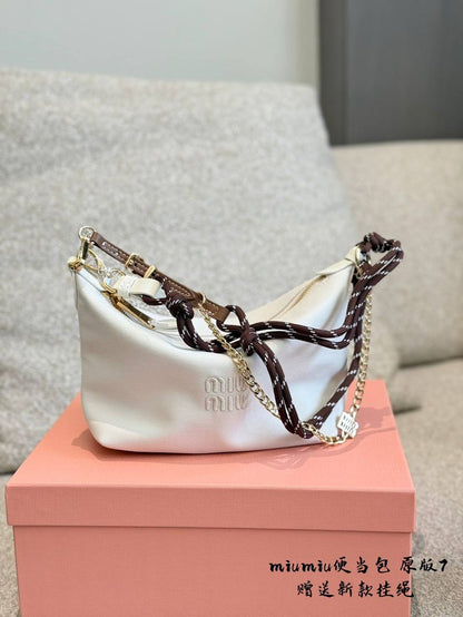 Super Master Bags +++
Loro Piana
Dior
Goyard
Miu Miu 
For Price 👇 WTSP Text Zain 0568585901

Zain255
♥️♥️♥️