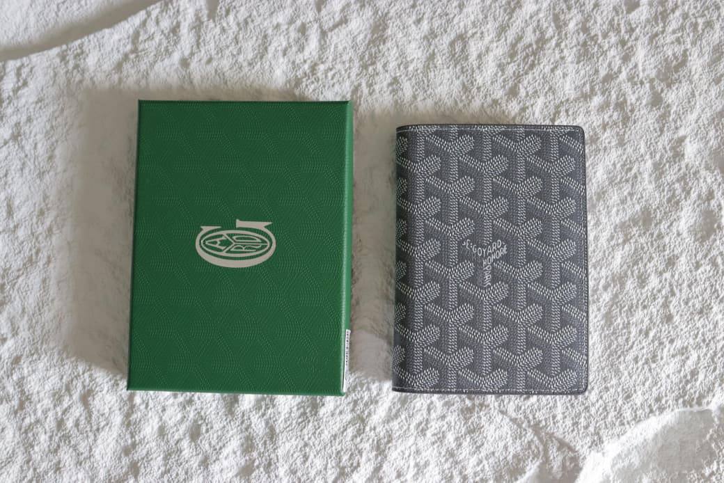 Goyard Passport Cover 
95 dhs🌺 

With Box Master Quality
🎁🎁🎁

Zain33
♥️♥️♥️