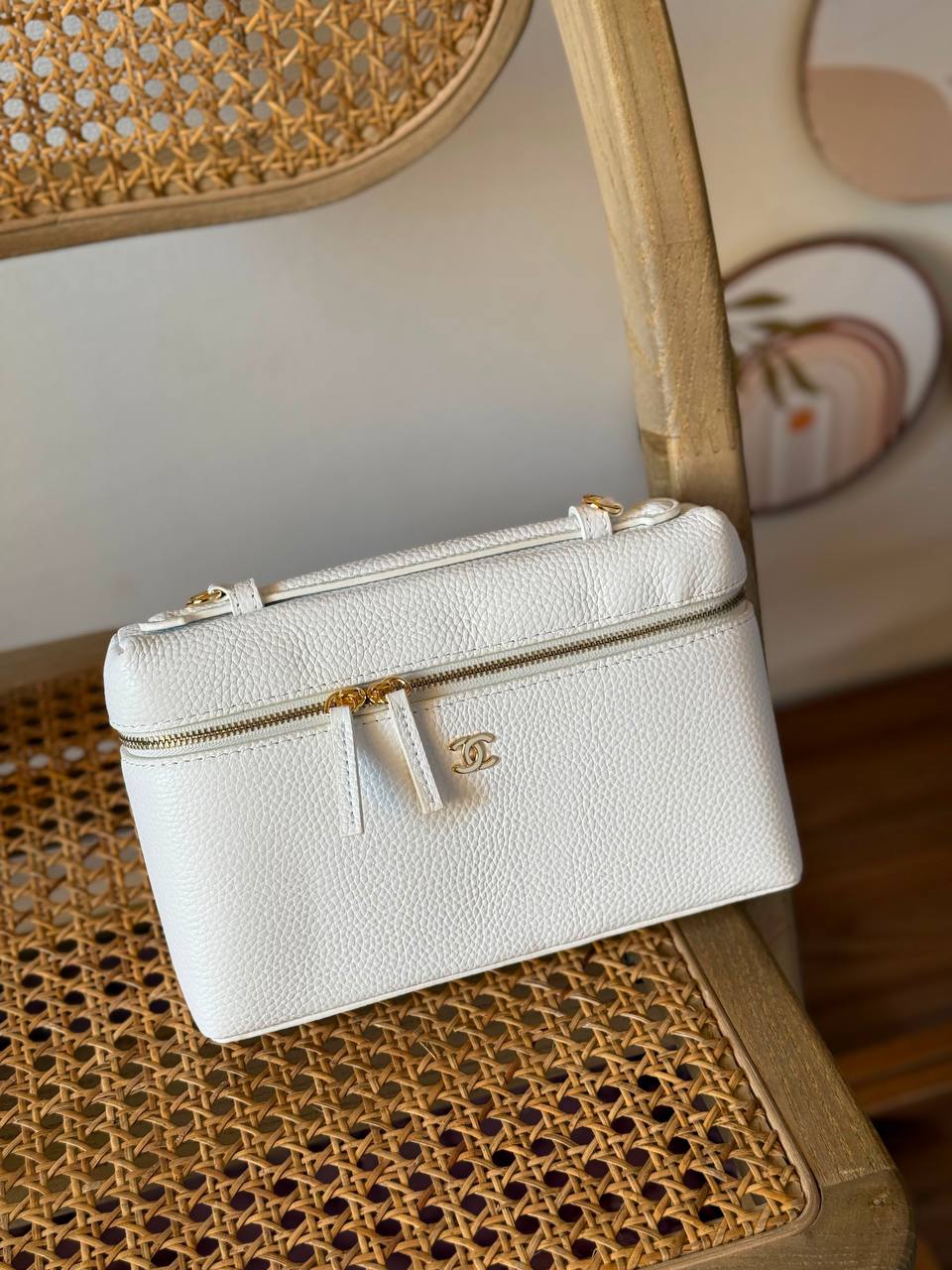 New Collection✨✨✨
CHANEL
19cm 330 dhs🇦🇪🇦🇪
22cm 340 dhs🇦🇪🇦🇪
29cm 350 dhs🇦🇪🇦🇪
*MASTER QUALITY*
With box🎁

Zain167
♥️♥️♥️