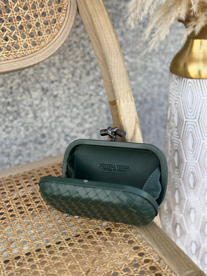 BOTTEGA VENETA

16cm
320 dhs🗽
Super Master Quality✨✨✨
With box🎁

Zain167
♥️♥️♥️