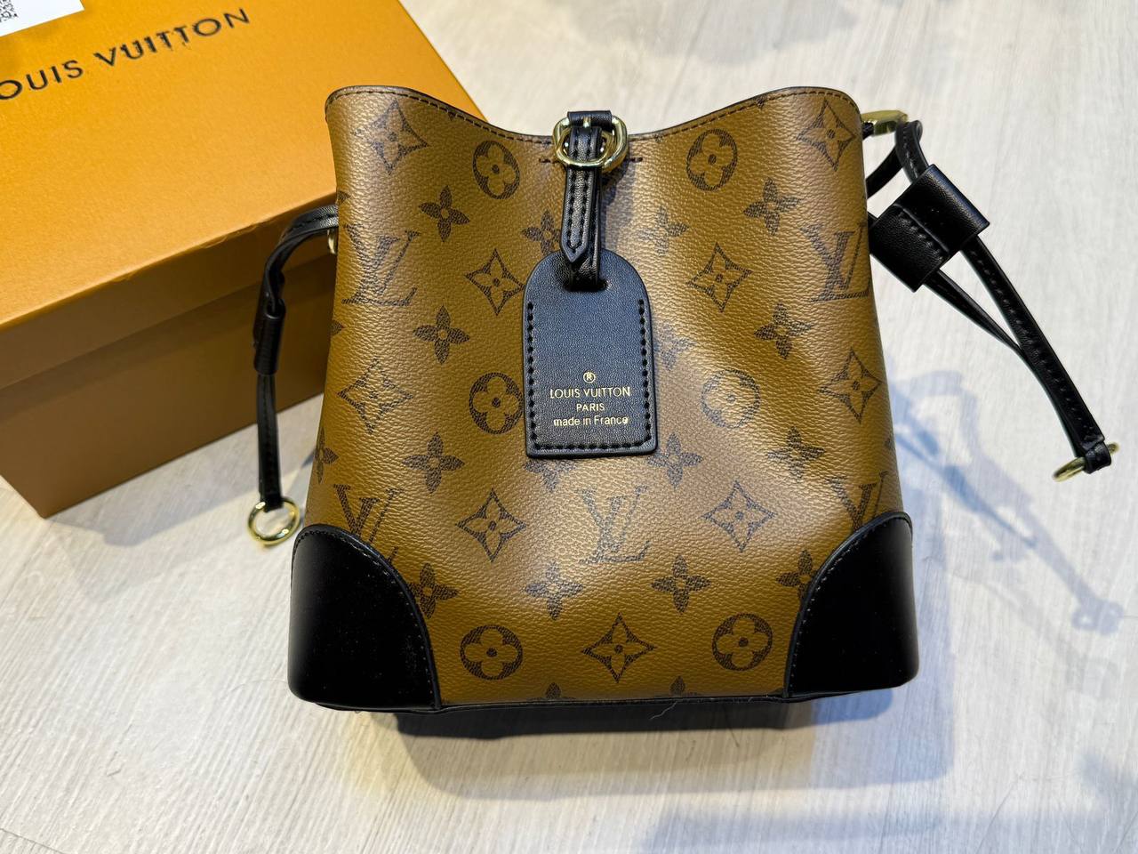Lab
New 
20cm
BOX + Scraf🎁

105 dhs🪙🌨️

Zain44
♥️♥️♥️