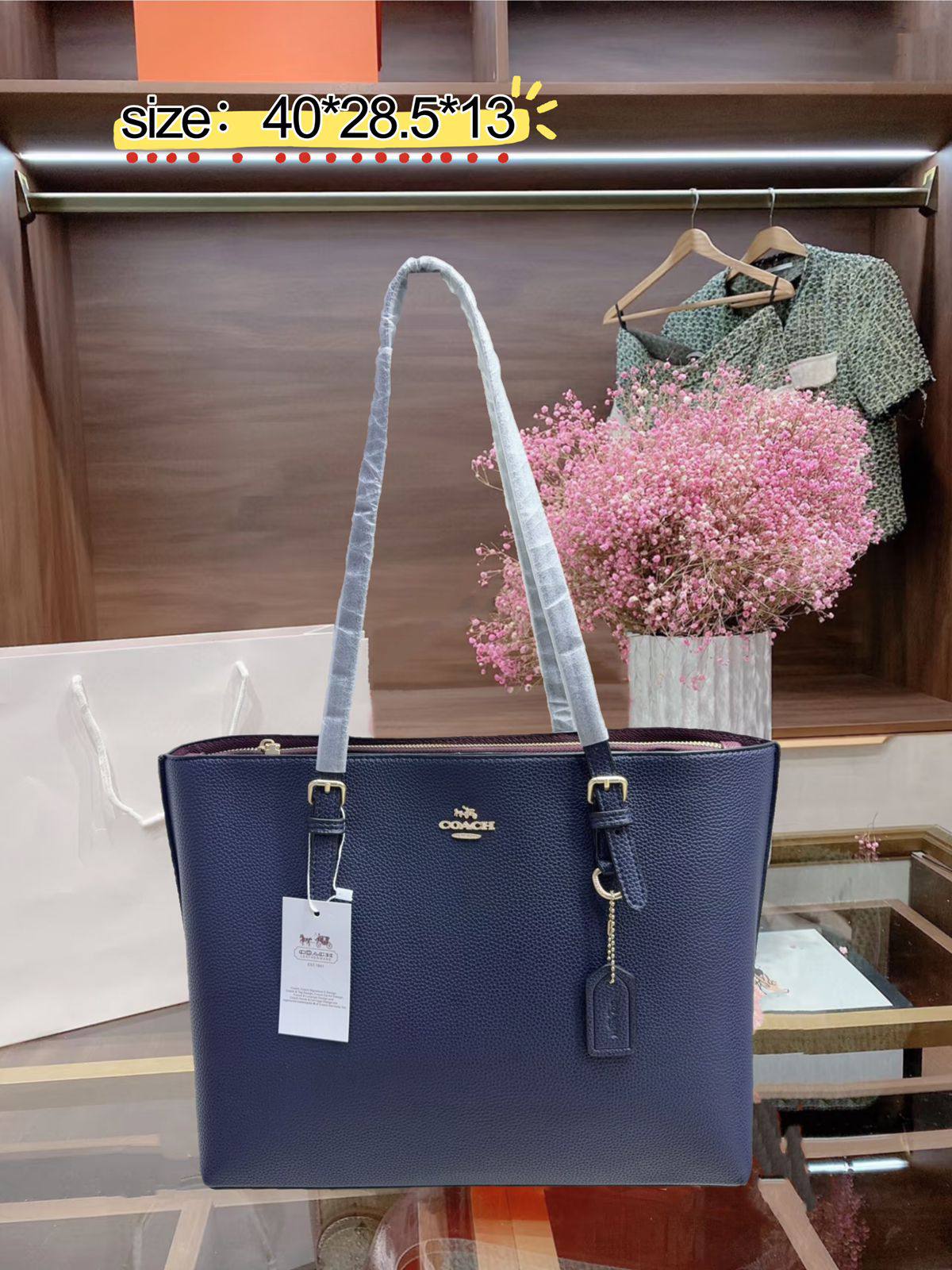 Coach
✨✨NEW Coach Mollie ✨✨
 Quality AAA 
115 dhs🪙🌨️

Zain38
♥️♥️♥️