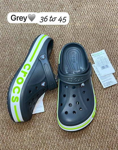 Crocs
55 dhs🇦🇪🇦🇪

Zain236
♥️♥️♥️