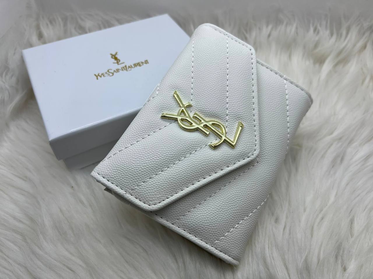 Wallets
45 dhs🇦🇪🇦🇪
with box

Zain182
♥️♥️♥️