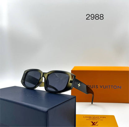 LV
Sunglasses 🕶️ 
good quality 💯
With master box 🗃️ 
50 dhs🇦🇪🇦🇪

Zain273
♥️♥️♥️