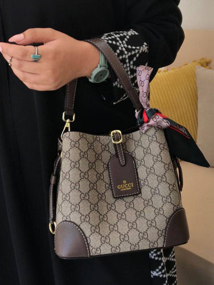 AVAILABLE
BAGS 
Fendi
Lv
Guccii

WITH BOX 🎁 
100 dhs🇦🇪🇦🇪


Zain169
♥️♥️♥️
