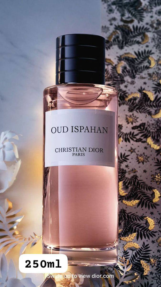 Dior 
250 ML
65 dhs👑

Zain36
♥️♥️♥️