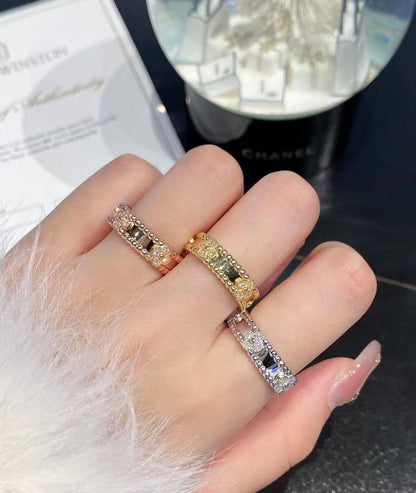 VCA 
Bangle 🦋
Ring 💍 size available 👇
6,7,8,9
Master quality 💯
With normal boxes 📦 
130 dhs🇦🇪🇦🇪

With master box 📦 
180 dhs🇦🇪🇦🇪

Zain216
♥️♥️♥️