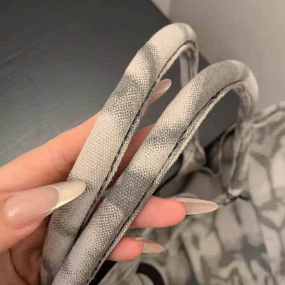 Alo
New
50 dhs🪙🌨️

Zain40
♥️♥️♥️