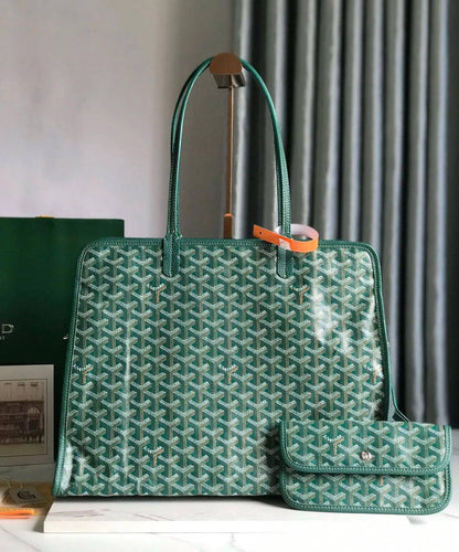 GOYARD 
COPY ONE NEW CAME 
220 dhs❤️

Zain39
♥️♥️♥️