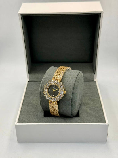 Dior ladies
*New Arrival*🔥
55 dhs👑

Zain08