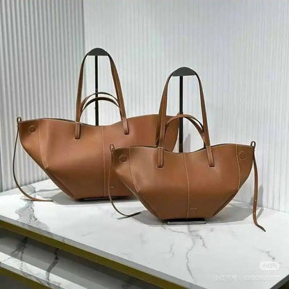 Polene

32cm. 350 dhs🇦🇪🇦🇪

38cm.  370 dhs🇦🇪🇦🇪

Zain297
♥️♥️♥️