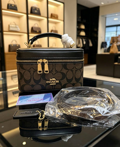 Coach 
with box
90 dhs✅✅

Zain07
♥️♥️♥️