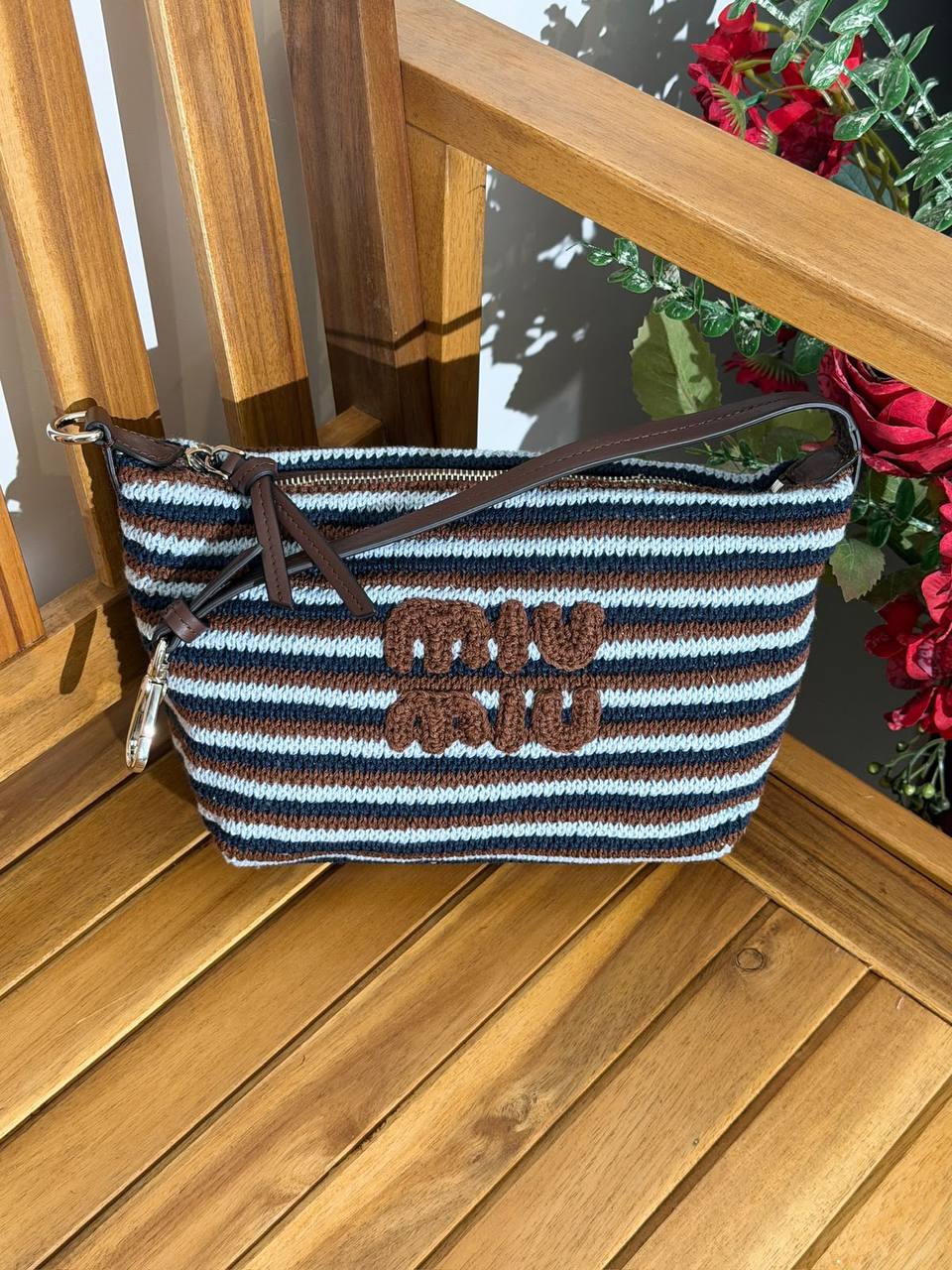 MIU MIU 
Super Master Quality ⚡️
Original Packing 🎁
Size 18.5 CM📏
For Price 👇 WhatsApp✅
0568585901 
0507557372
0552275751 Owner Zain 👌

Zain321
♥️♥️♥️