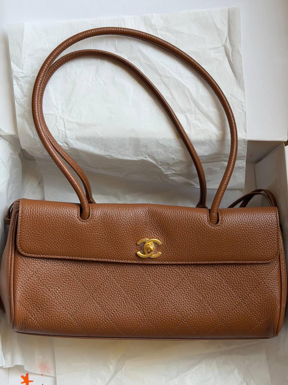 Chanel 𝐔𝐫𝐛𝐚𝐧 𝐄𝐬𝐬𝐞𝐧𝐭𝐢𝐚𝐥 𝐄𝐚𝐬𝐭 𝐖𝐞𝐬𝐭 𝐒𝐡𝐨𝐩𝐩𝐢𝐧𝐠 𝐓𝐨𝐭𝐞 
1550 dhs✅

ETAG4
♥️♥️♥️