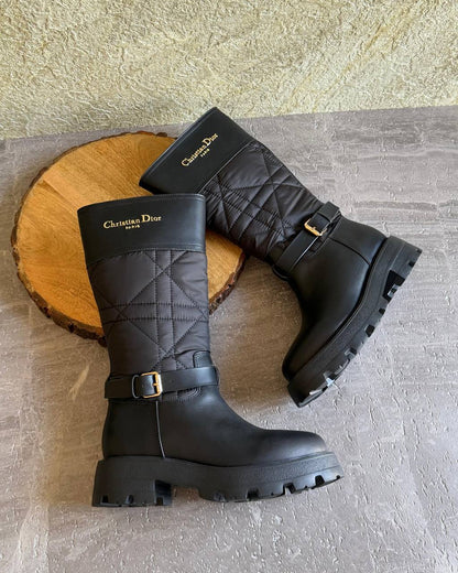 DIOR ⭐️
SuperMaster Quality 💯

750 dhs🇦🇪🇦🇪

Size: 36-41💥
Zain171
♥️♥️♥️