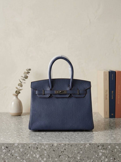 Hermes

30 cm

110  dhs 
Zain72
♥️♥️♥️