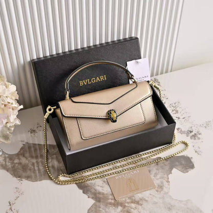 Bvlgari 
100 dhs🇦🇪🇦🇪

with box
size 19×5×9cm

Zain42
♥️♥️♥️