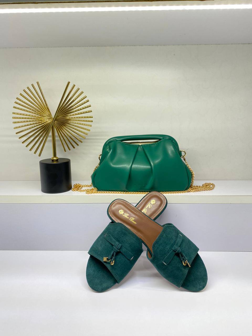Hermes Set
160 dhs✅
Size 36….41💃💃💃

Zain161
♥️♥️♥️