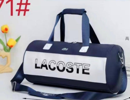 OFFER 🥰
LACOSTE GYM BAG 
55 dhs✅

Zain40
♥️♥️♥️