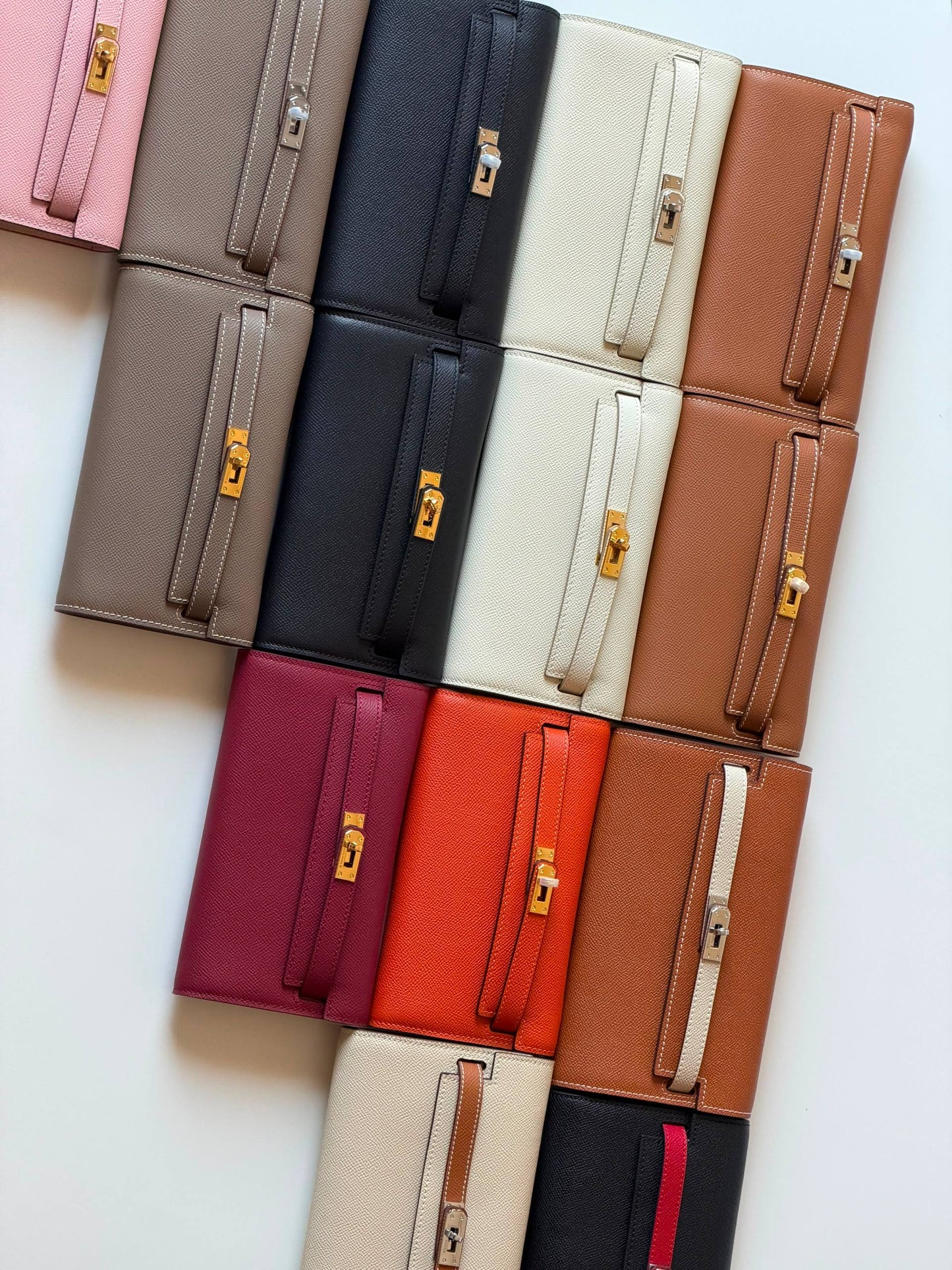 Hermes 20cm💥Master quality ✅with box 📦 
340 dhs✅

Zain52
♥️♥️♥️