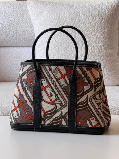 Hermes
 Garden party 30cm💥Master quality ✅

with box📦
🎁🎁🎁

460 dhs✅

Zain51
♥️♥️♥️