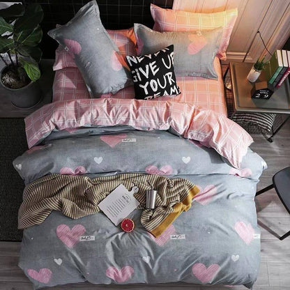 Comfort set
Single 4pcs set
1 comfort 
1 bedsheets 
2 pillowcases 
100 dhs✅

Zain99
♥️♥️♥️