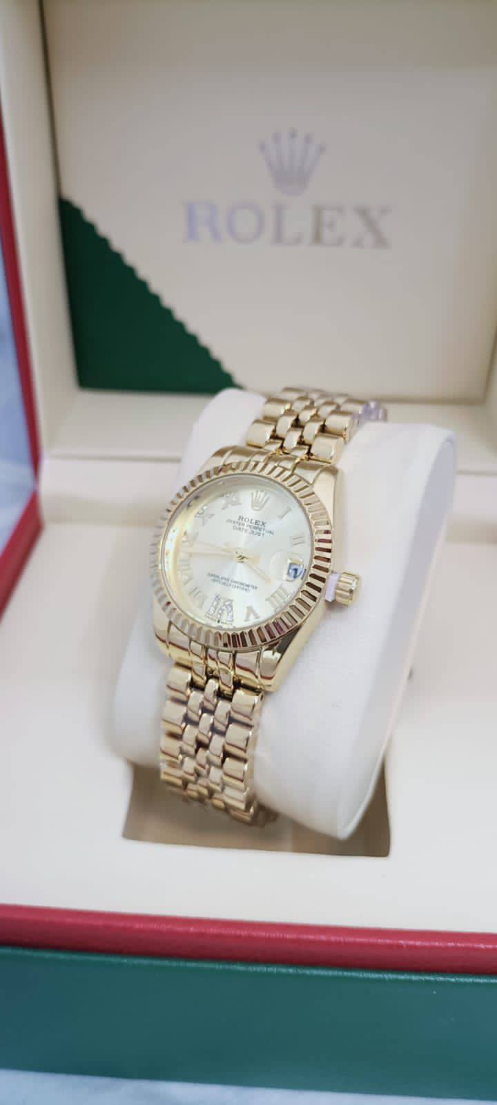Cartier Ladies 
80 dhs🪙🌨️

Zain08
♥️♥️♥️