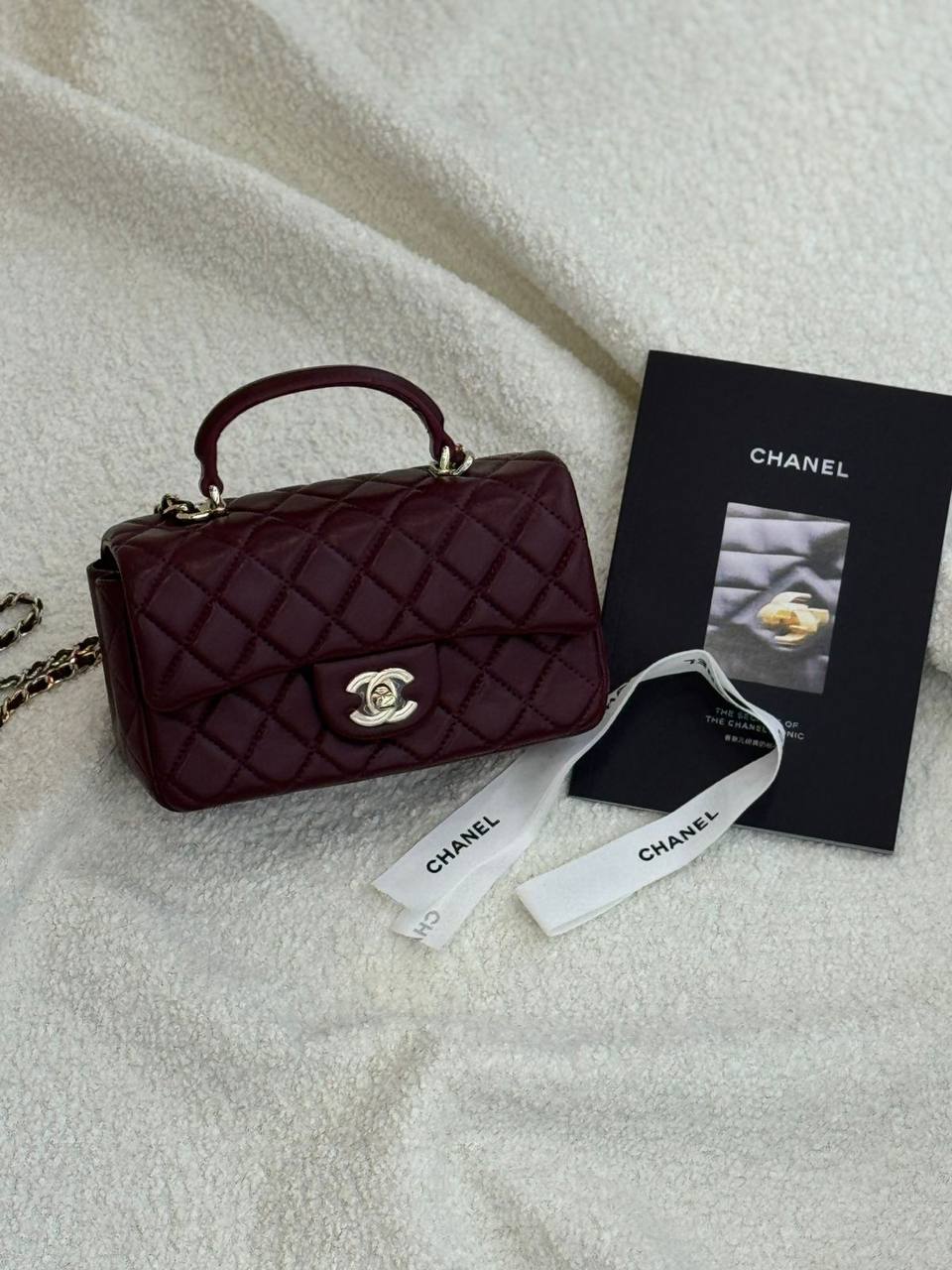 Chanel 
Master
         20Cm
250 dhs🪙💕

Zain131
♥️♥️♥️