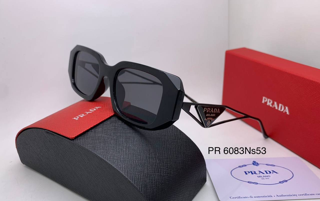 Prada
70 dhs✅

Zain126
♥️♥️♥️