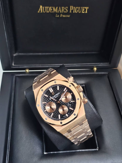 AUDEMARS PIGUET
ROYAL OAK CHRONOGRAPH
Swiss movement 🇨🇭
Water resistant 💧
Sapphire crystal 
Super Master quality 
With Original Box  📦
For Price 👇 WhatsApp✅
0568585901 
0507557372
0552275751 Owner Zain 👌

Zain281
♥️♥️♥️