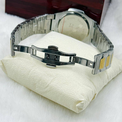 NEW CAME 
MEN WATCH 
PATEX PHILIPPE
GOOD QUALITY 
55 dhs🪙🌨️

Zain40
♥️♥️♥️