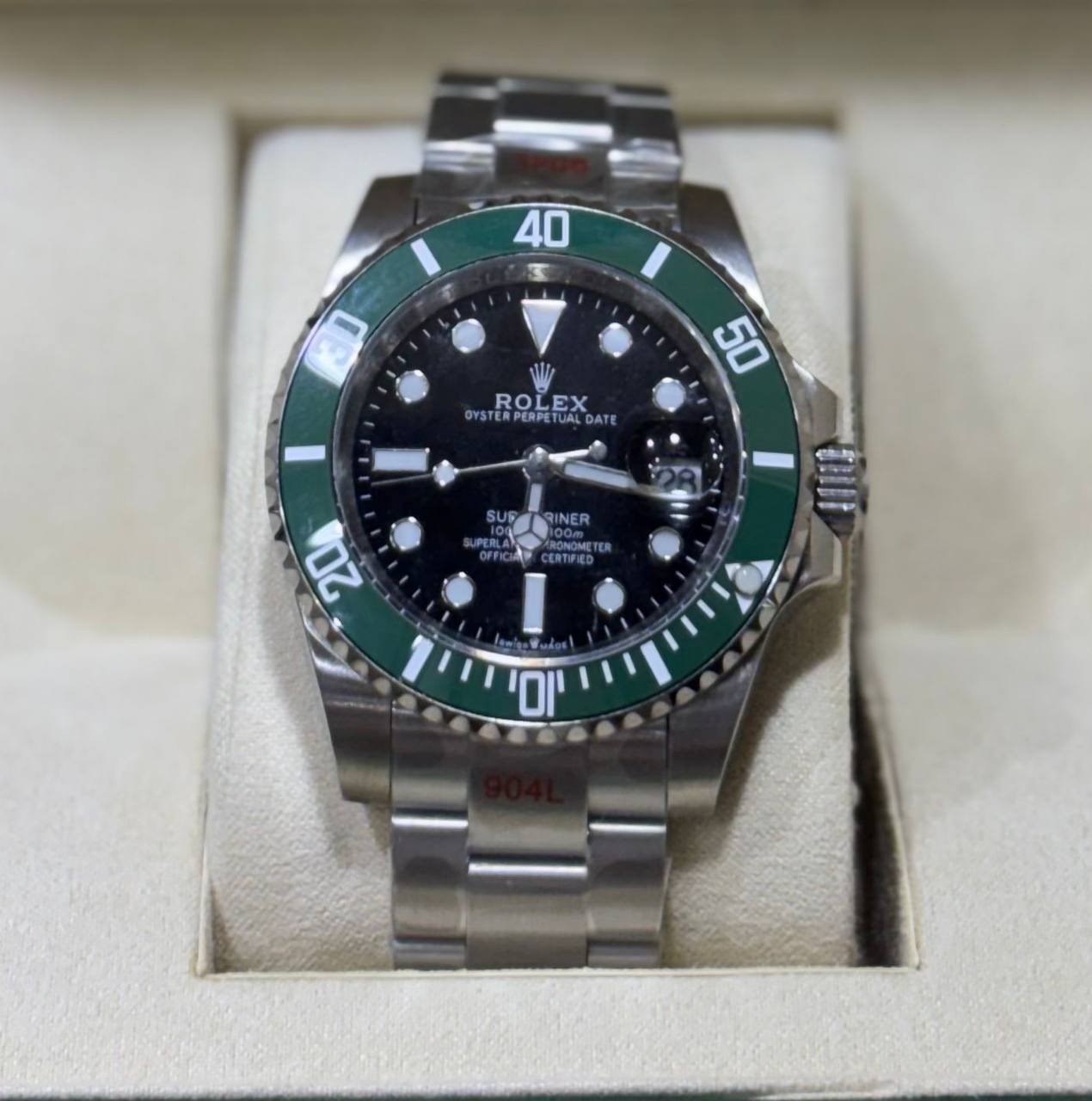 Rolex
male moneyautomatic----🌹🌹🌹

260 dhs🇦🇪
____BOX ______❒🎁

Zain108
♥️♥️♥️
